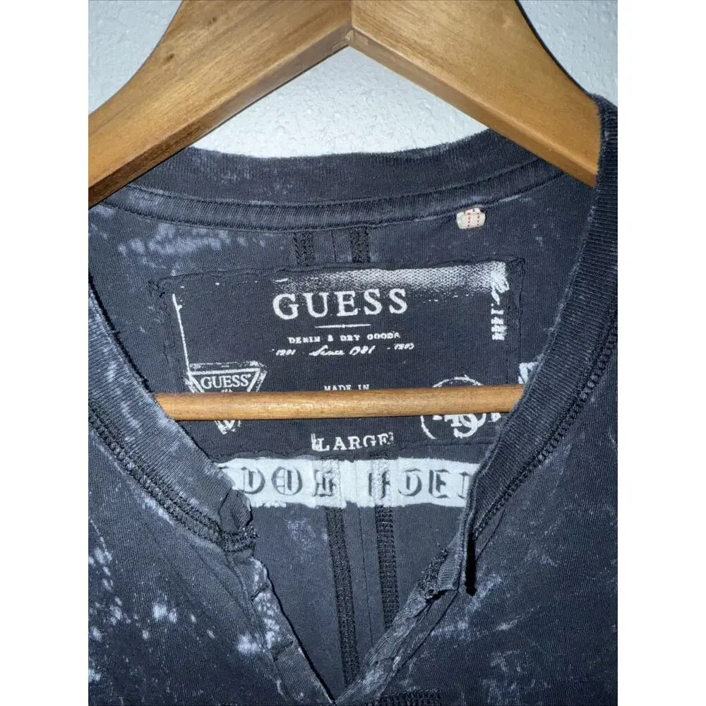 Guess Shirt Size L‎ Black Embroidered Logo Grunge Skull Graphic Casual Designer - Picture 3 of 4